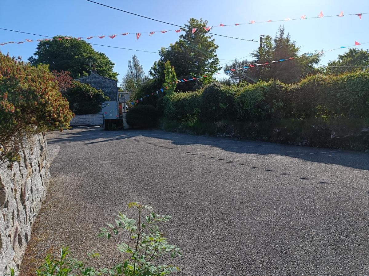 Rivermead Holidays Saint Breward エクステリア 写真